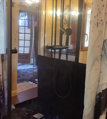 Domaine Le Lanis De Pauline Chalet *