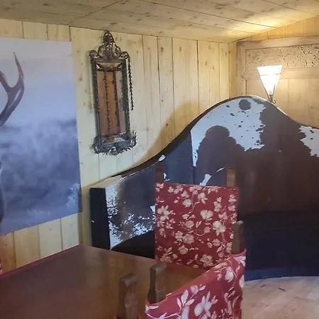 Domaine Le Lanis De Pauline Chalet