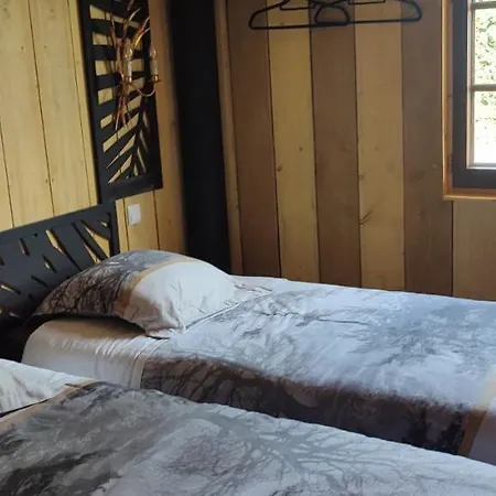 Domaine Le Lanis De Pauline Chalet *